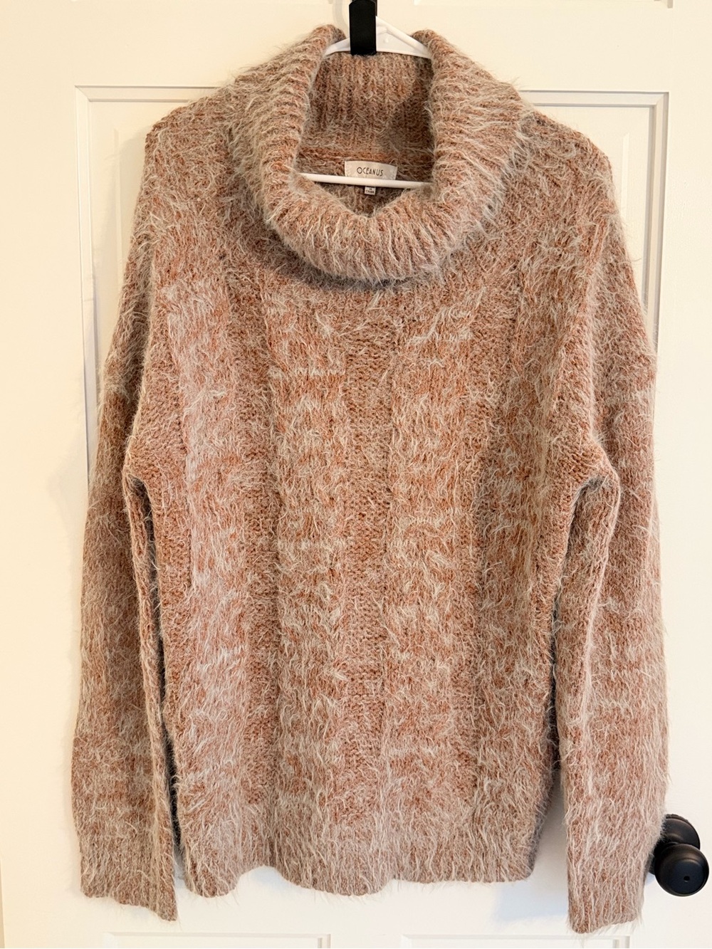 Oceanus Eyelash Knit Turtleneck Sweater Fuzzy Cozy Pullover‎ Beige Pink L